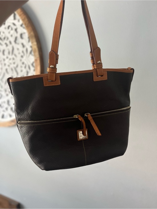 Dooney & Bourke Handbags - Dooney & Bourke Brown Leather purse with Tan Trim and Straps